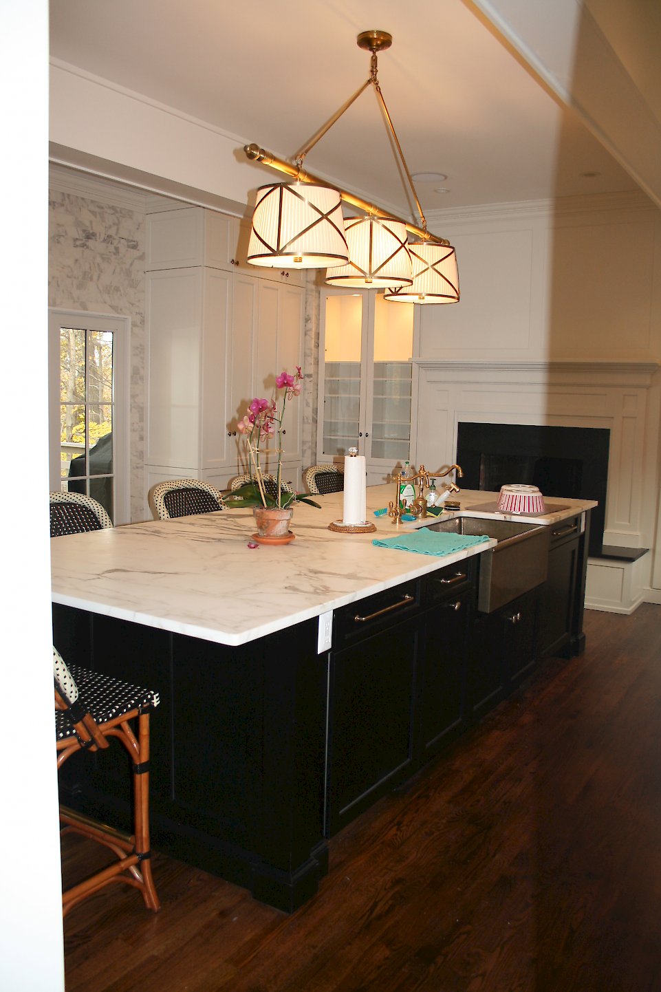 Inside view of the kitchen island.